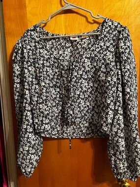 Levi's Black & White Floral Lace-Up Peasant Blouse